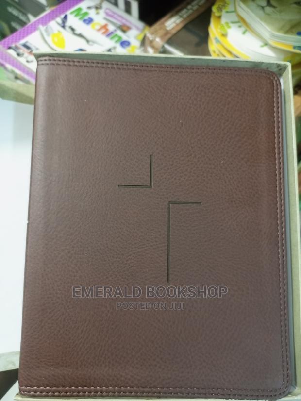 The Jesus Bible · Photo 2