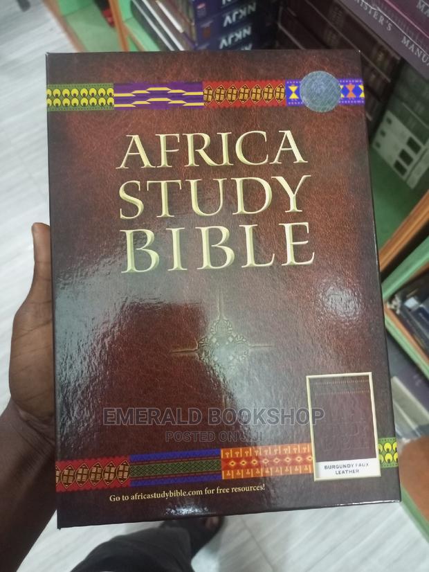 Africa Study Bible · Photo 1