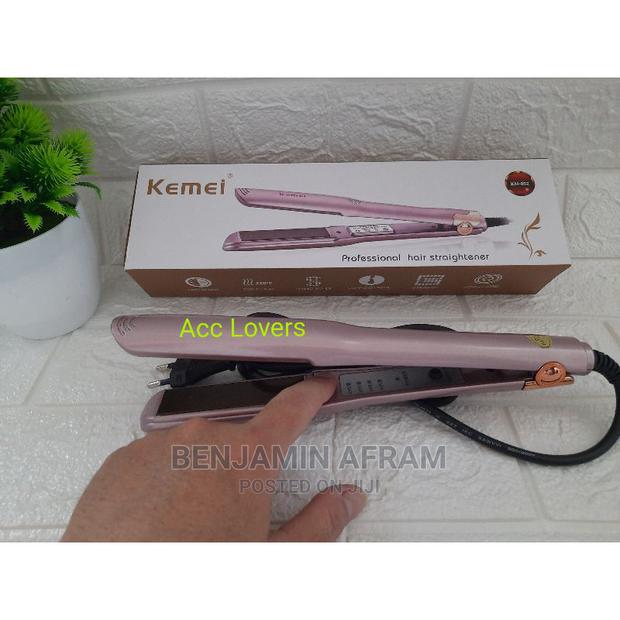 Kemei Hair Straightener · Photo 2