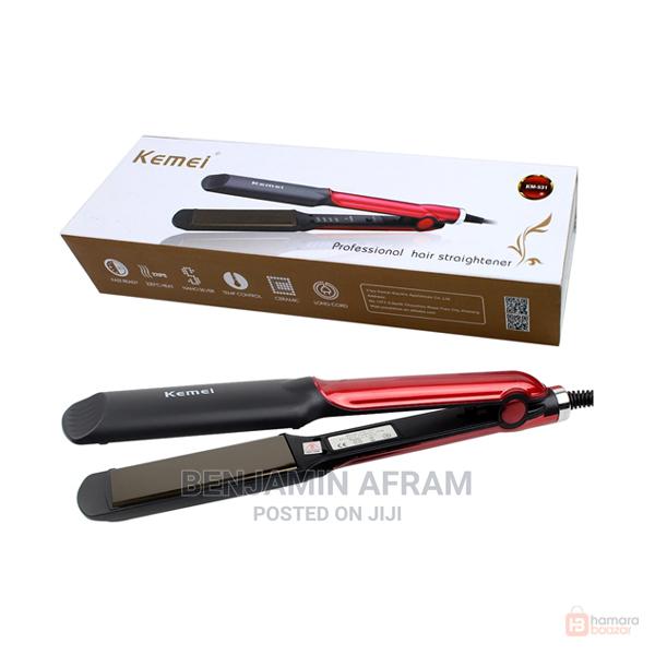 Professional Hair Straightener · Photo 3