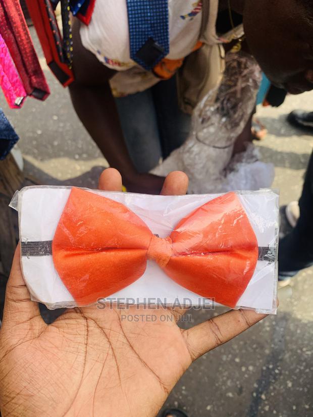 Bow Tie With Pocket Squares and Cuff · Photo 2