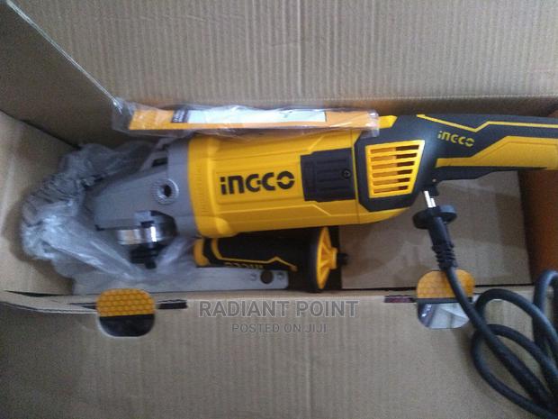 Ingco Angle Grinder 2400w Power Heavy · Photo 4