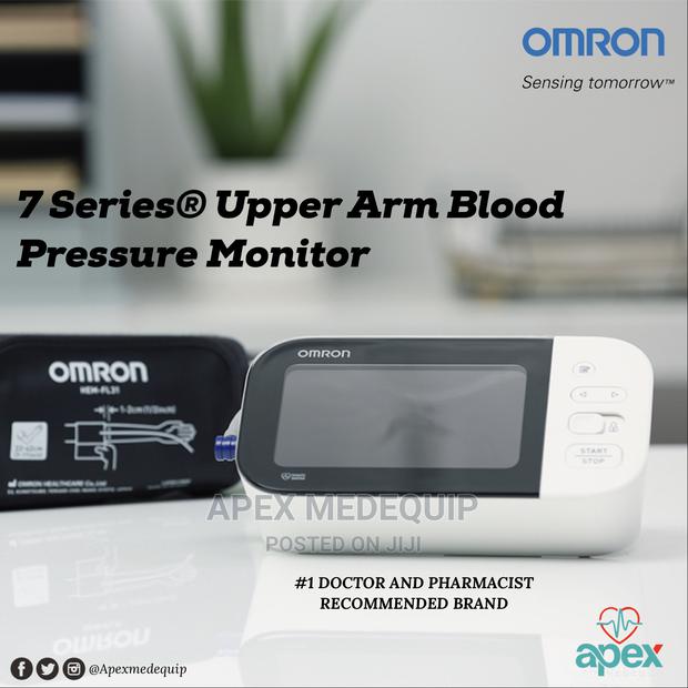 Omron Series 7 Blood Pressure Monitor ( OMRON M7 ) · Photo 4