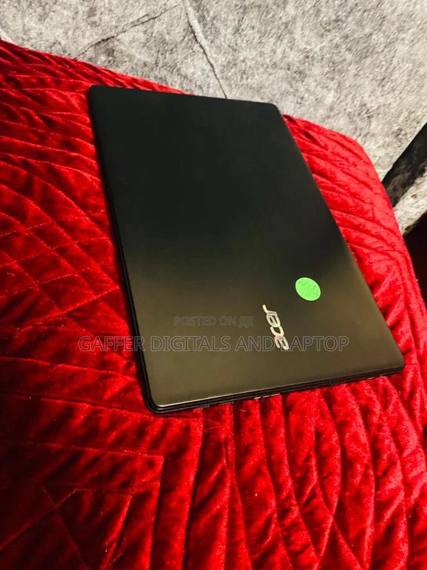 New Laptop Acer Aspire 5 8GB AMD Ryzen SSD 1T · Photo 2