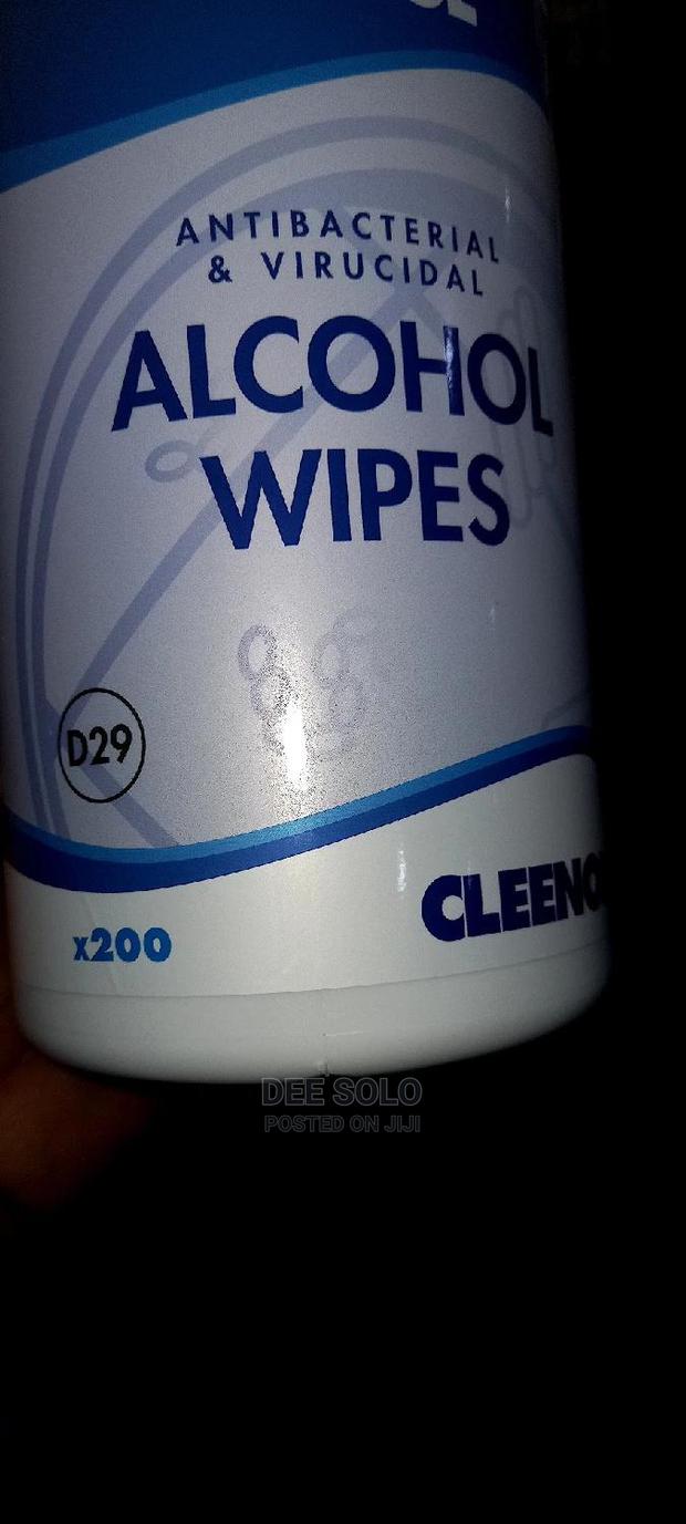 Alcohol Wipes · Photo 4