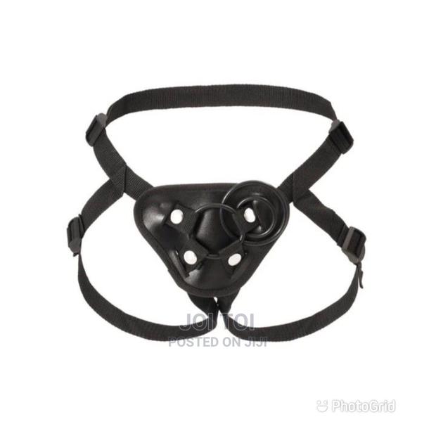 Wearable Strapon · Photo 3