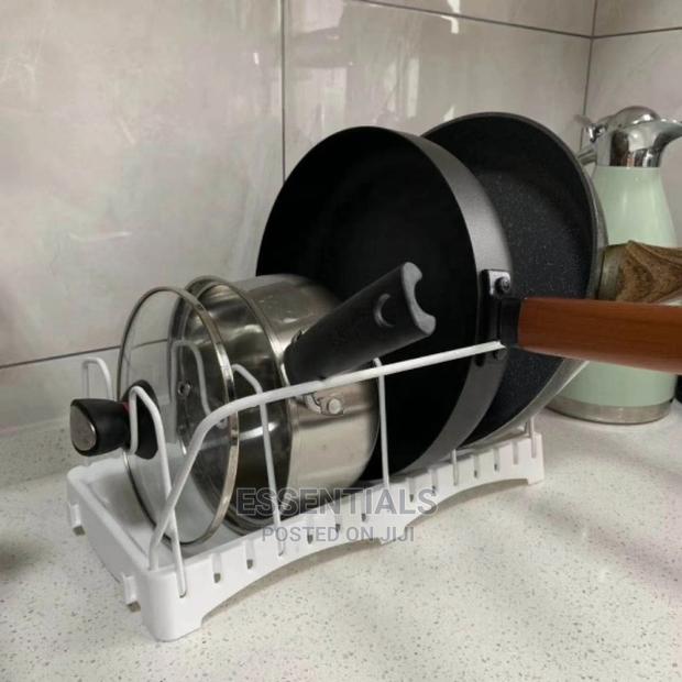 Adjustable Pot and Lid Holder · Photo 4