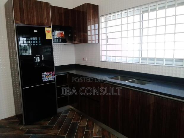 Furnished 3bdrm House in Data Center Amrahia, Adenta for sale · Photo 4