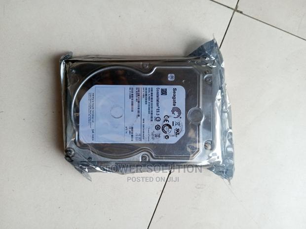 Surveillance Hard Drive 3TB · Photo 4