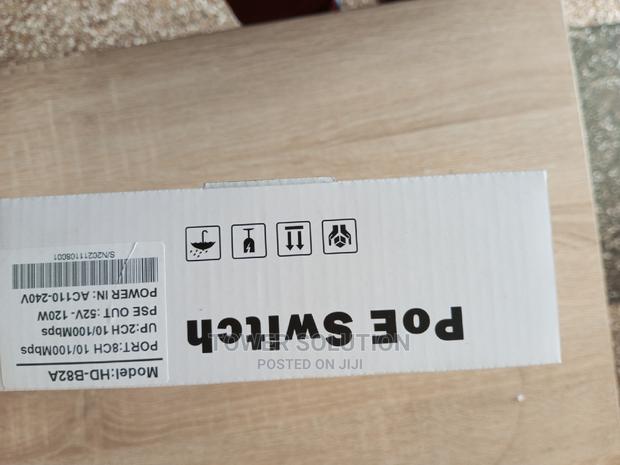 8port POE Switch AI · Photo 3