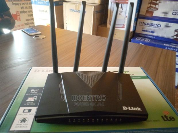 D-Link 4G LTE Router · Photo 4