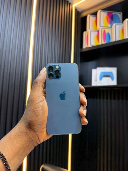 Used Apple iPhone 12 Pro Max 128 GB