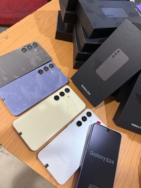 Brand New Samsung Galaxy S24 128 GB