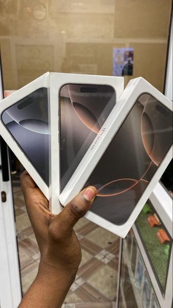 Brand New Apple iPhone 16 Pro Max 256 GB