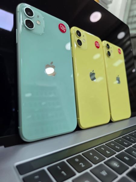 Used Apple iPhone 11 128 GB