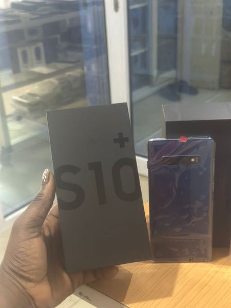 Brand New Samsung Galaxy S10 Plus 128 GB