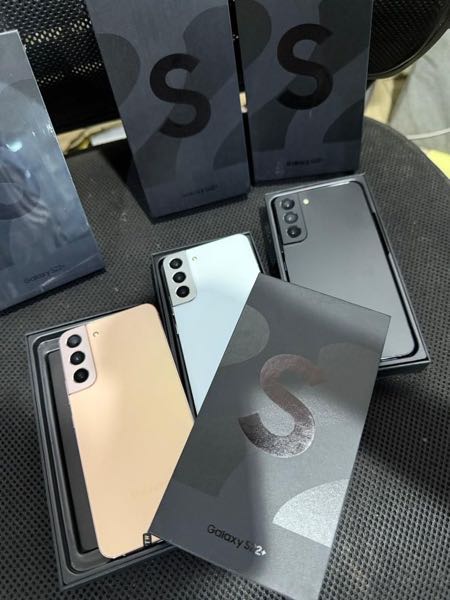 Brand New Samsung Galaxy S22+ 5G 128 GB