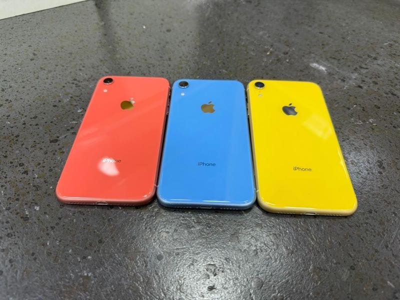 Used Apple iPhone XR 64 GB