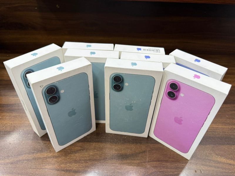 Brand New Apple iPhone 16 256 GB
