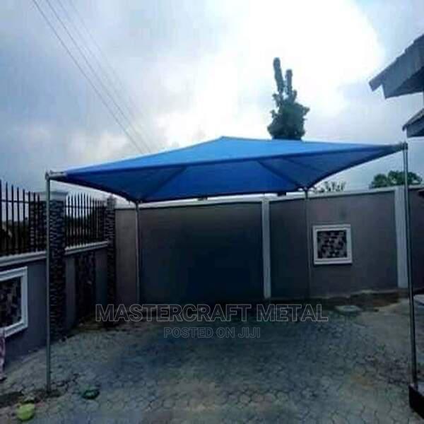 High Quality Canopy With Thick Tarpuline · Photo 2