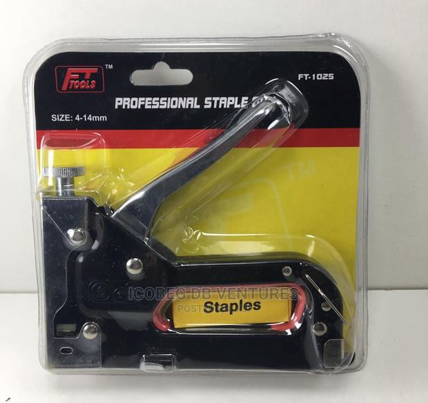 Industrial Staple Gun/Stapler With Staple Pins