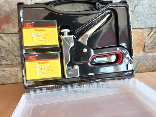 Industrial Staple Gun/Stapler With Staple Pins photo 5
