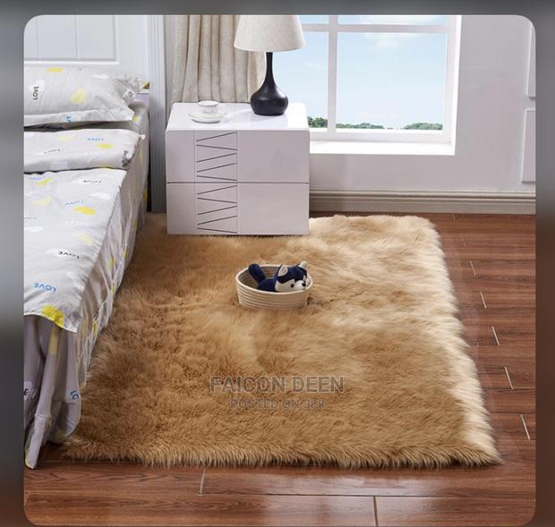 Fluffy Fur Carpet (All Colors Available) · Photo 1