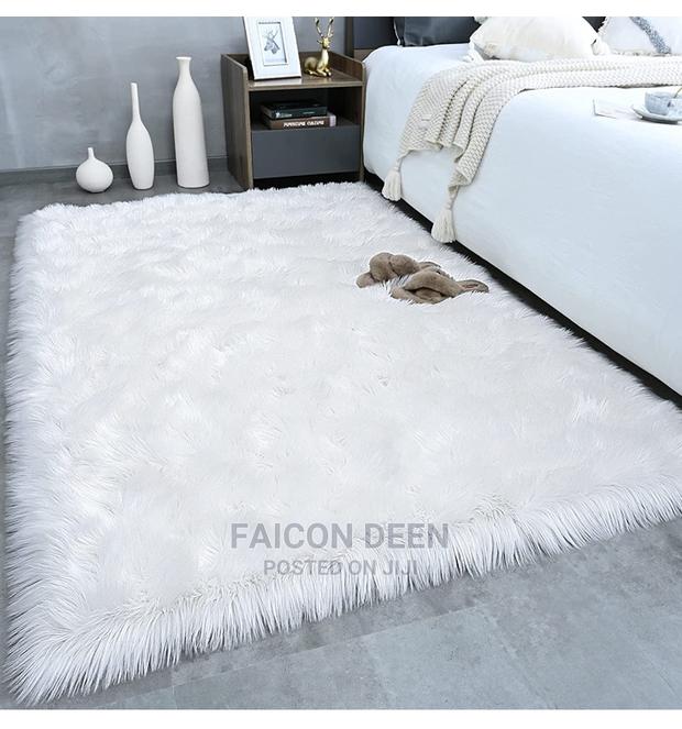 Fluffy Fur Rug (Ultra Soft Mat)Ln Diff Colors*Size;180x120cm · Photo 1