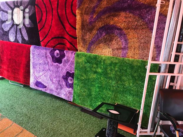 Nice Quality Center Carpet Available in Different Types · Photo 2