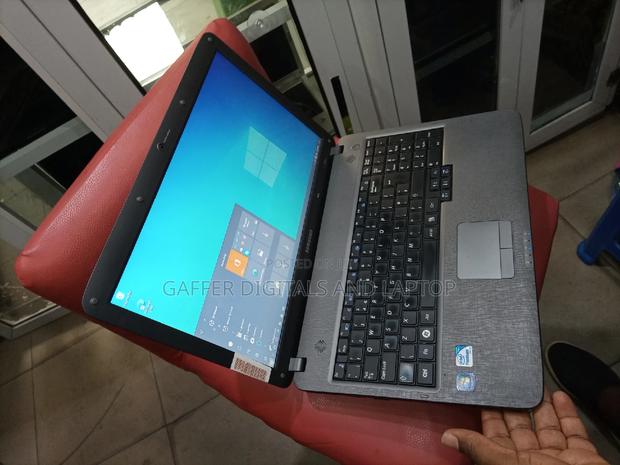 New Laptop Samsung NP-N100S 4GB Intel Core 2 Quad HDD 250GB · Photo 2