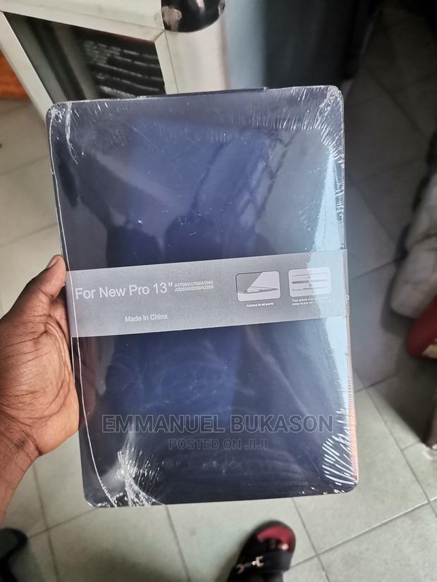 Macbook Pro 13inch Case · Photo 3