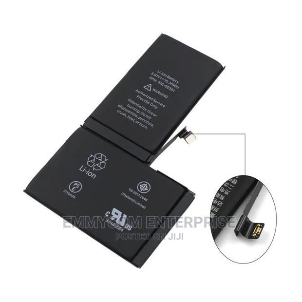 Original APPLE iPhone X Battery With Replacement · Photo 3