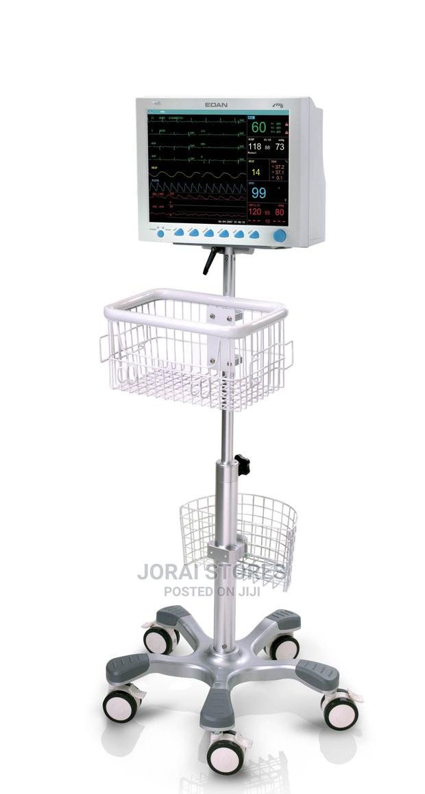 Patient Monitor With Stand · Photo 2