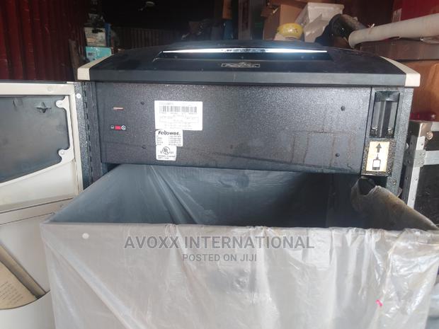 Fellowes C-420c Office Cross Cut Paper Shredder