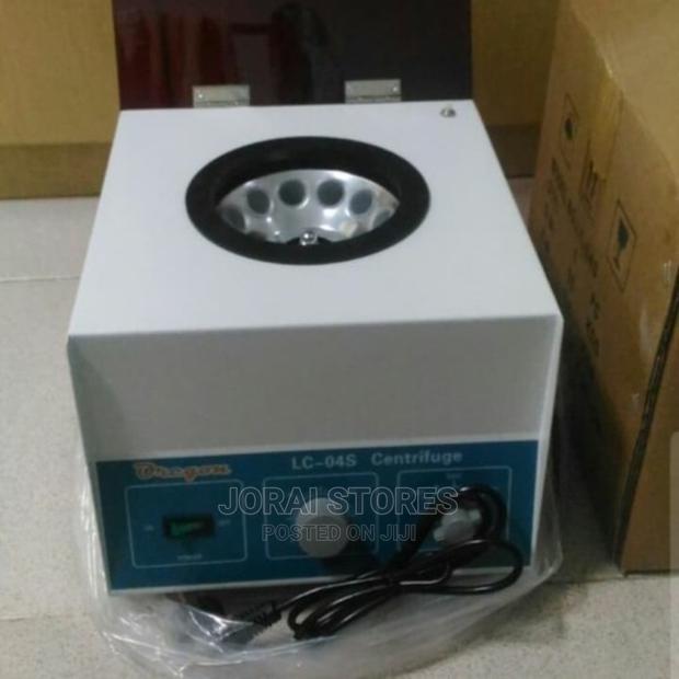 8 Holes Centrifuge · Photo 2
