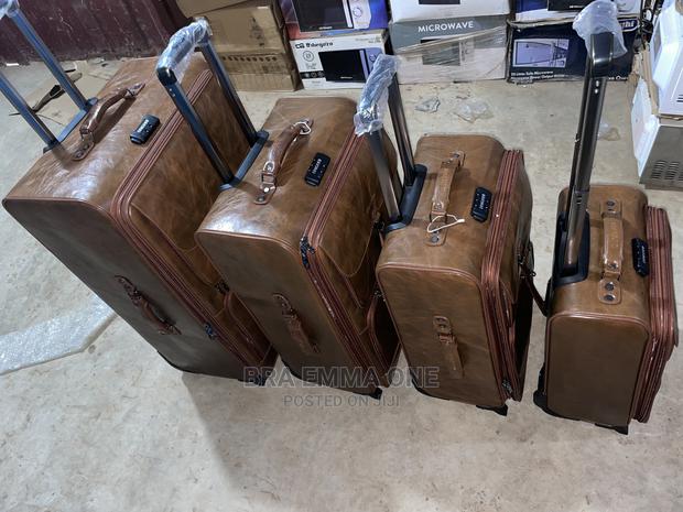 Concord Traveling Bags Set · Photo 3