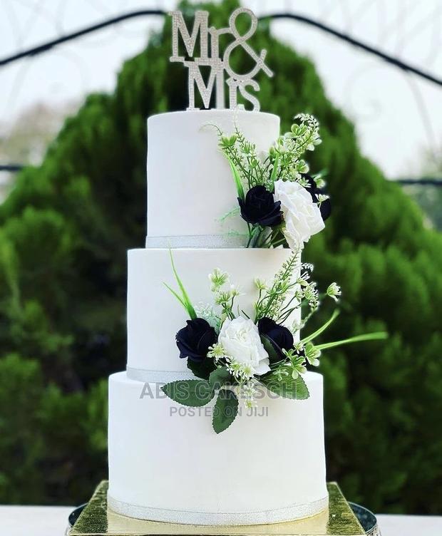 Wedding Cakes · Photo 2