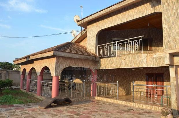 5bdrm House in Tema Metropolitan for sale