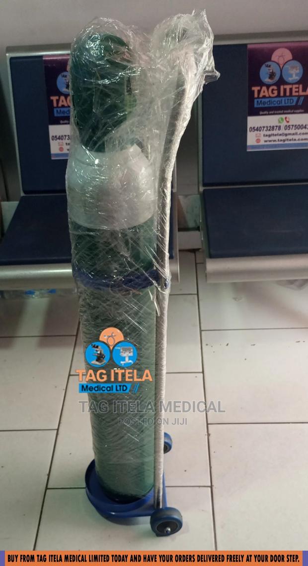 Oxygen Cylinder (10ltrs Complete) · Photo 2