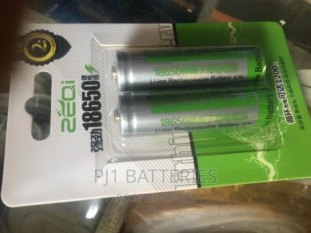 18650 Lithium · Photo 4