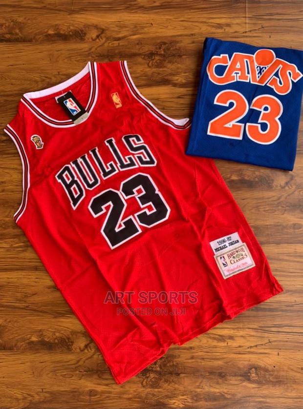 Chicago Basketball Jersey · Photo 2