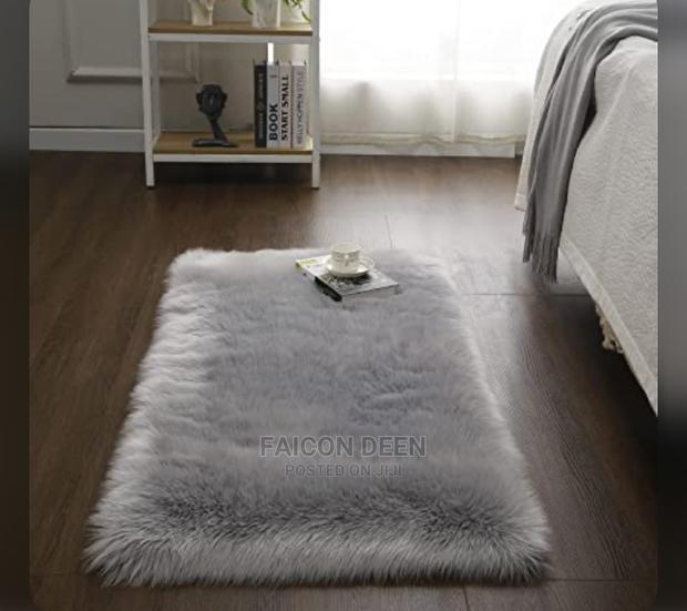Fluffy Center Fur (Ultra Soft Carpet) All Colours Available · Photo 2