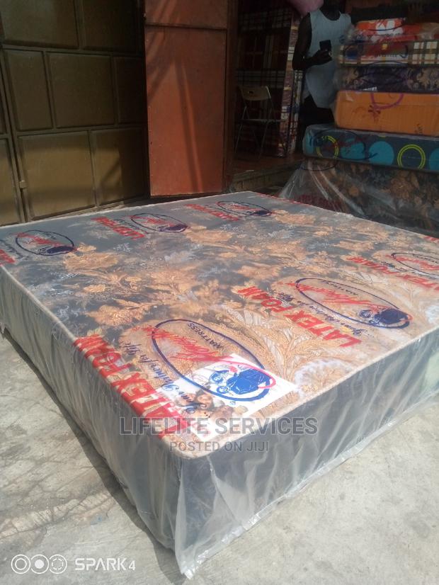 Quality Latex Foam Mattress/12" Queen