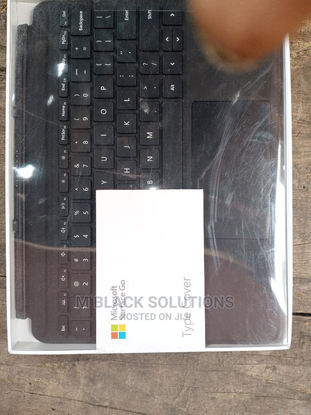 Microsoft Surface Go Keyboard · Photo 2