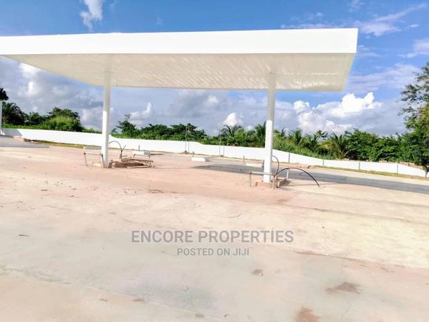 6bdrm Maisonette in Asamankese, Akuapim South for Sale · Photo 2