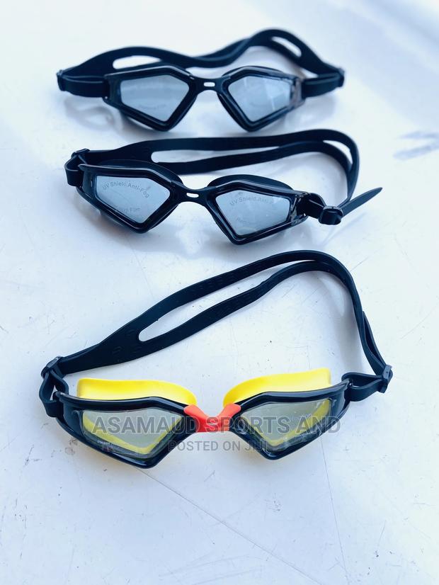 Kids Swimming Goggles at Cool Price · Photo 4