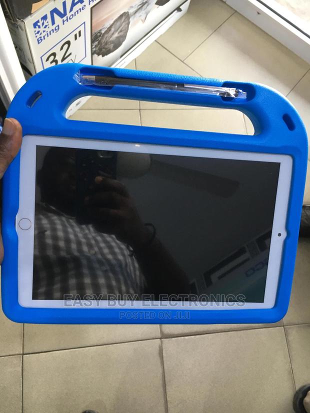 New Tablet 64 GB · Photo 3