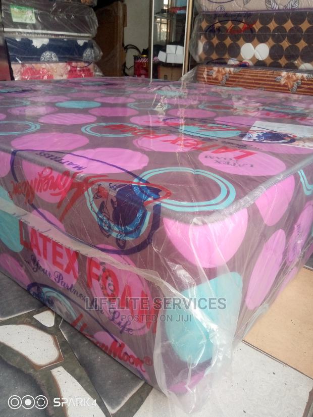 Quality Latex Foam Mattress (16" Queen)