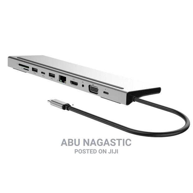 Type C 11in1hub USB Docking Station · Photo 4