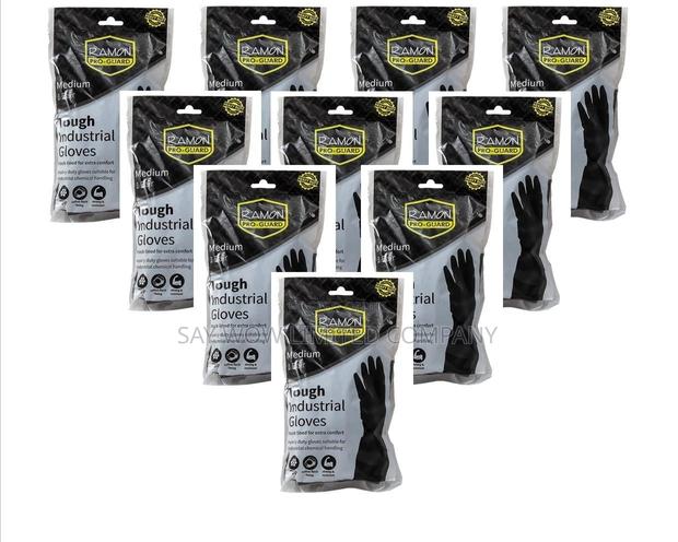 Ramon Tough Industrial Hand Gloves · Photo 4